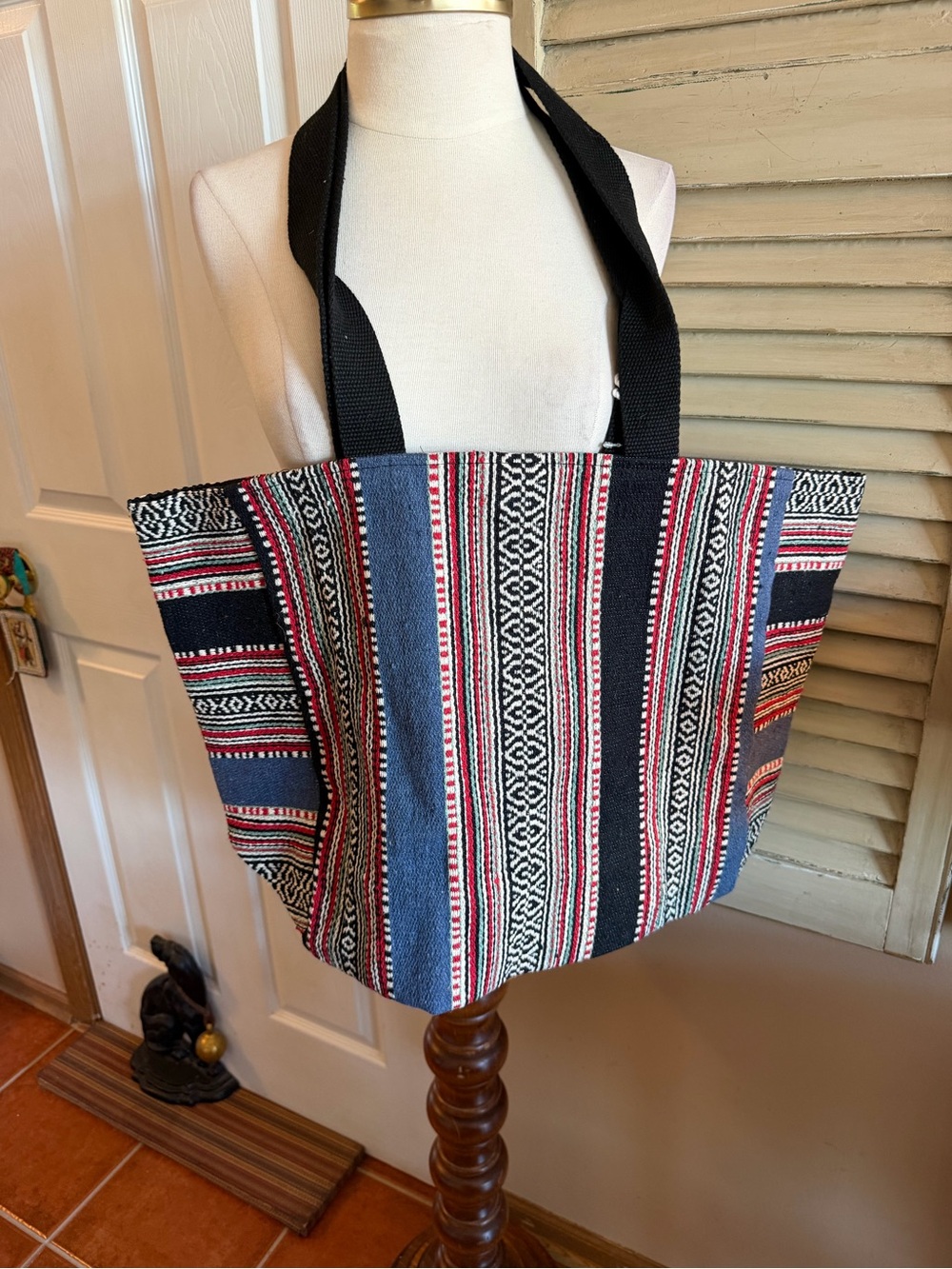 Boho Striped Canvas Tote Bag with Black Straps measurements 23x14 inches NICE💜🧚🏻